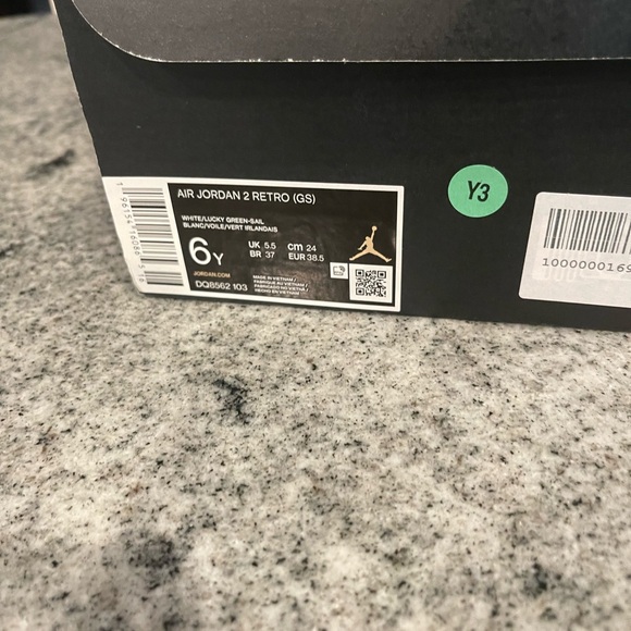 Jordan 2s- Lucky Green - Picture 7 of 7